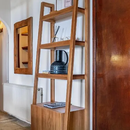 Apartment Margi House
