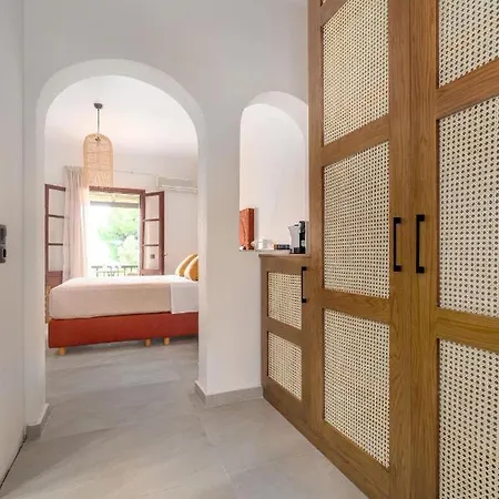 Margi House Skiathos Town