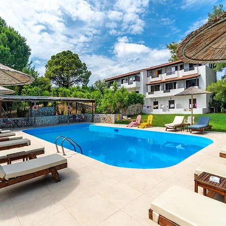 Margi House Apartament Platanias (Skiathos)